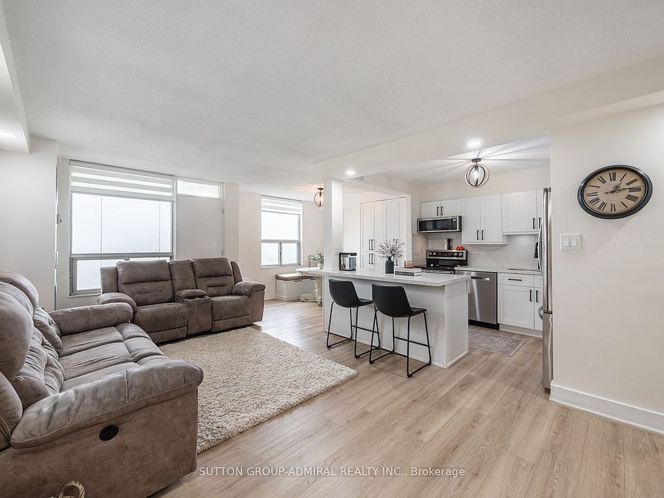 1st image of 20 Edgecliff Golfway #1603