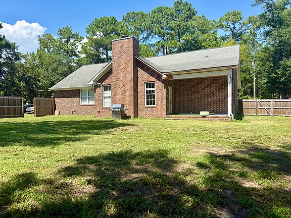 5th image of 6365 Myrtle Grove Rd