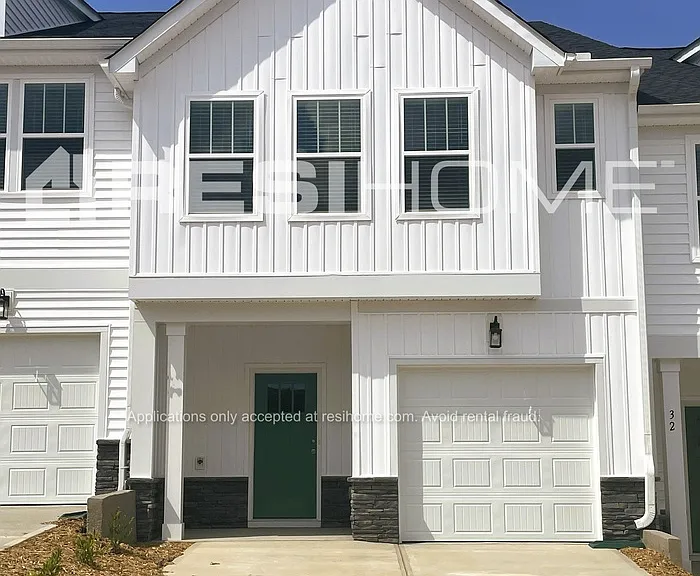 142 Brooklet Trl — Photo 1
