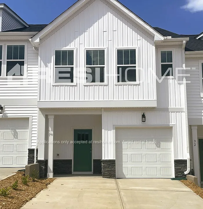 405 Rill Walk Pl