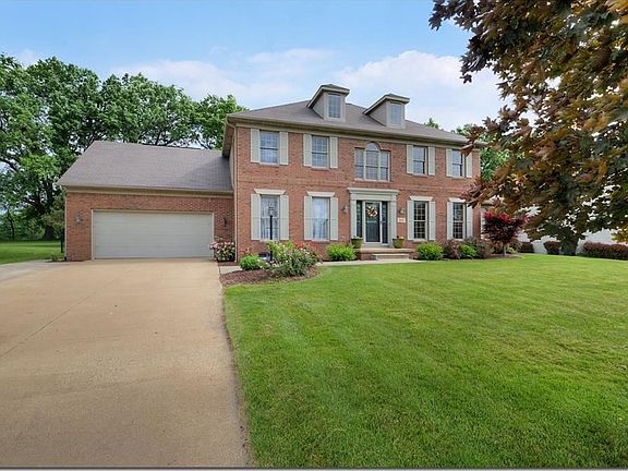 2nd image of 1235 Corsham Cir