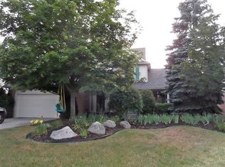 2987 Leslie Park Cir, Ann Arbor, MI 48105
