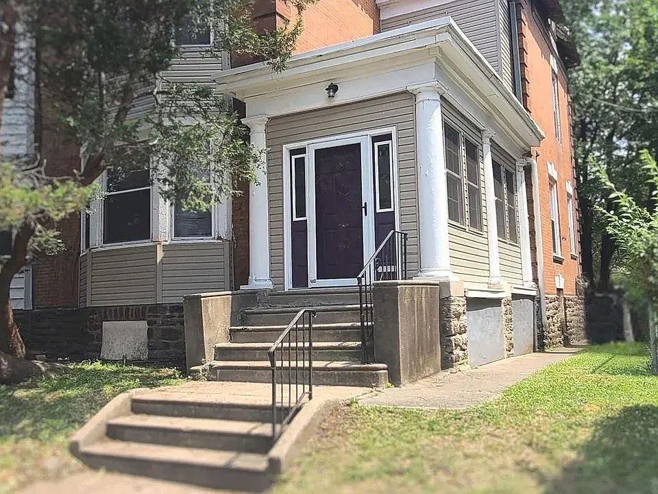 1st image of 5113 N Broad St