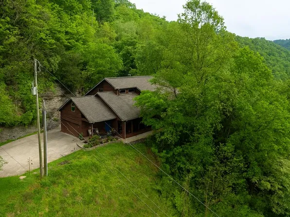 2501 Kewanee Rd, Pikeville, KY 41501