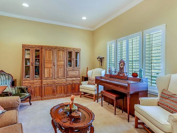 3rd image of 85352 Bostick Wood Dr