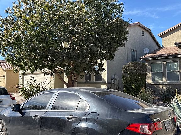 2nd image of 42502 W Somerset Dr