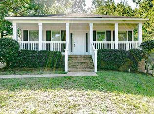 3021 Autumn Ridge Dr, Mobile, AL 36695