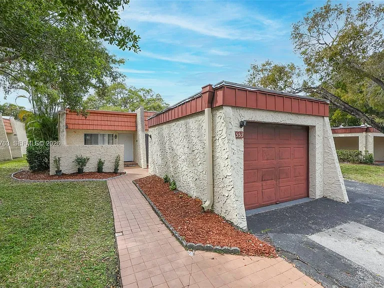 6553 NW 99th Ave #A20 — Photo 30