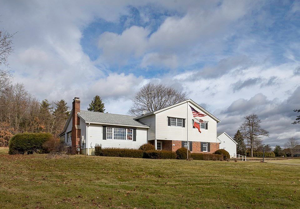 16 Lyman St, Easthampton, MA 01027 Zillow