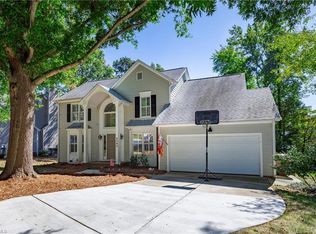 5303 Highstream Ct, Greensboro, NC 27407