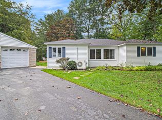 1540 N Lakeshore Dr, Ludington, MI 49431