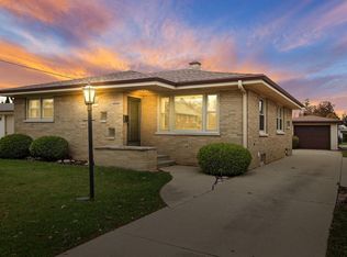 1816 36th St, Kenosha, WI 53140