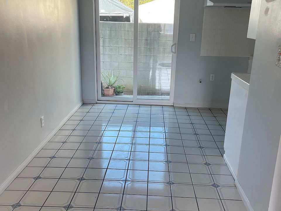 1st image of 348 N Avenue 52 #2