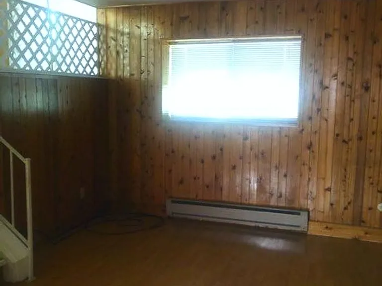 1333 Zeno St — Photo 5