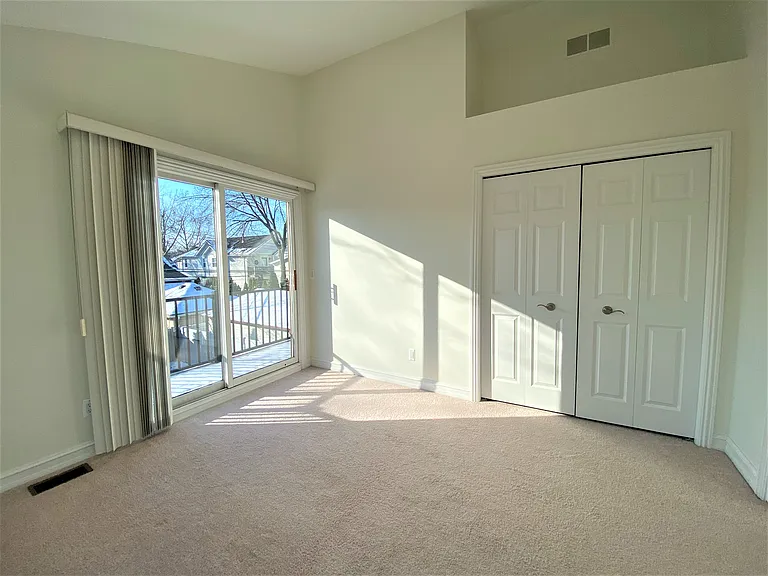 916 Ruffner Ave — Photo 16