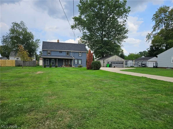 5129 W 8th St, Brooklyn Heights, OH 44131