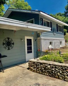 42 Riverview Ave, Fox Lake, IL, 60020