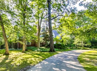 1765 Robinwood Ln, Riverwoods, IL
