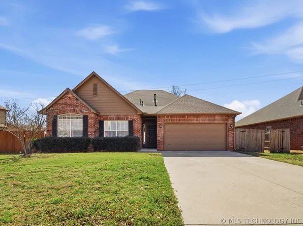 1017 W Quinton St S, Broken Arrow, OK 74011