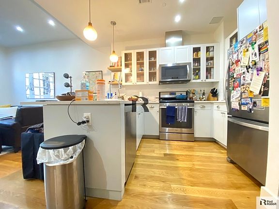 4th image of 730 Franklin Ave APT 4B