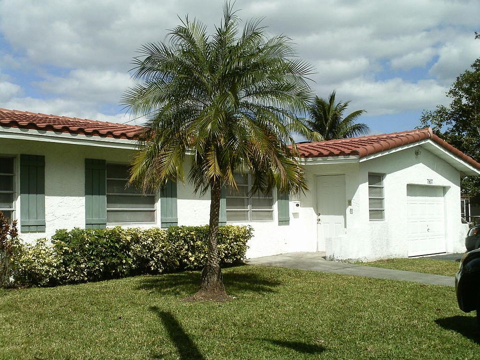1st image of 7807 NW 41st St