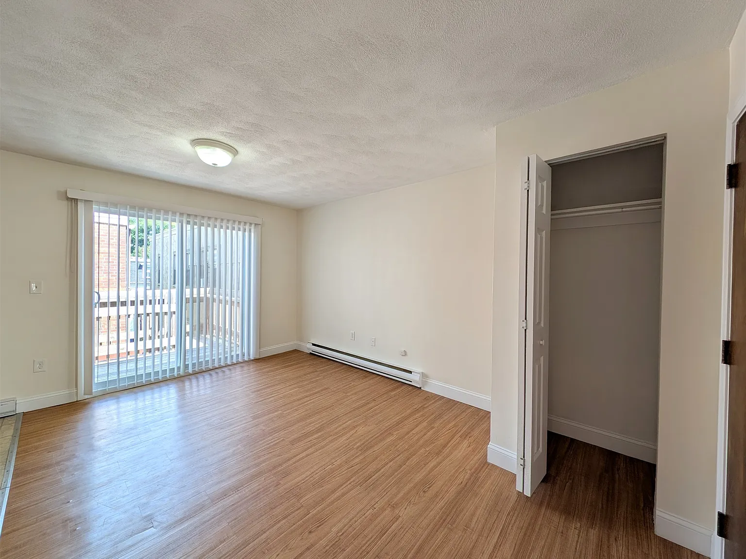 3 Elm St — Photo 2