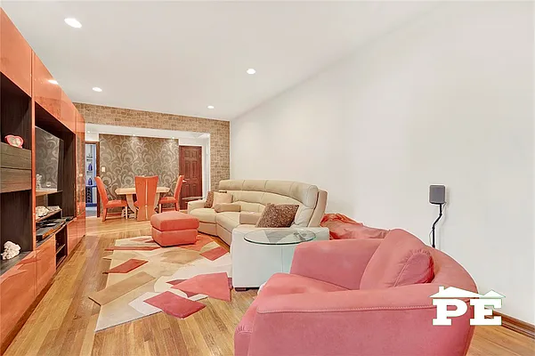 Sold by Pride Estates | media 5