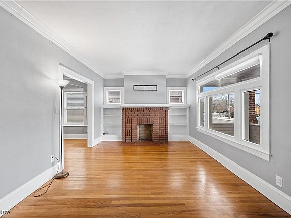 2nd image of 2255 Olive Ave