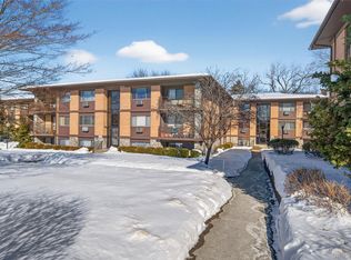 10 Oakwood Terrace #67, New Windsor, NY 12553