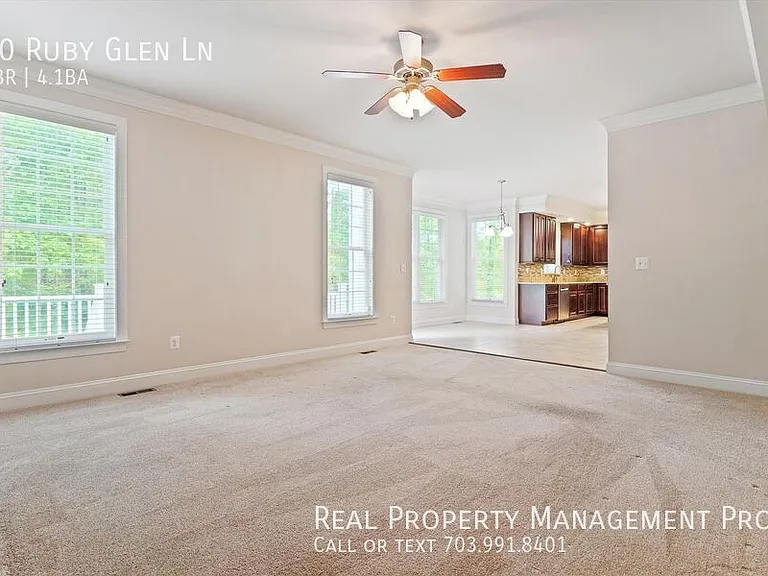 70 Ruby Glen Ln — Photo 19