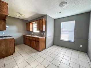 112 Saskatchewan Rd, Roland, OK 74954