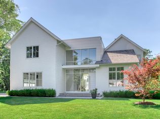 26 Coves End Ln, Sag Harbor, NY 11963