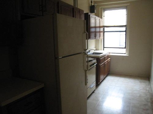 5th image of 3647 Broadway APT 10g