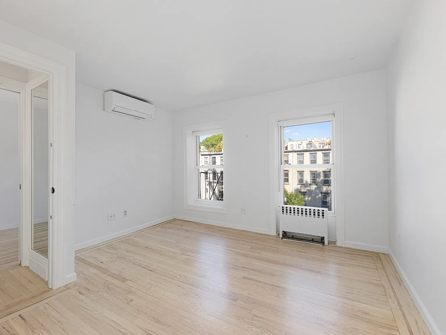 415 Clermont Avenue — Photo 4