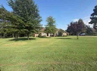 615 Valleyview Dr, Valley Grande, AL 36703