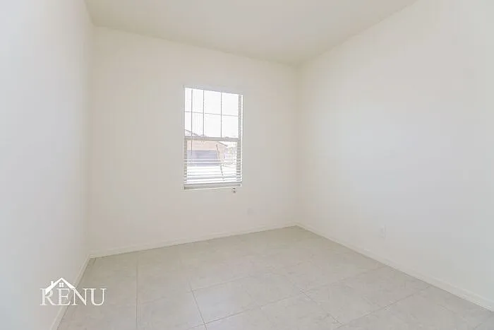 35396 W San Capistrano Ave — Photo 9