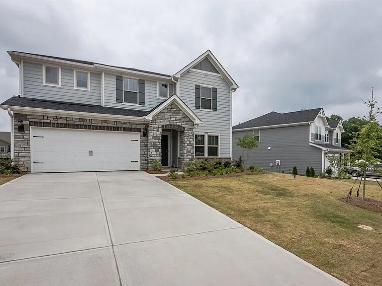 2018 Poplar Ridge Dr — Photo 3