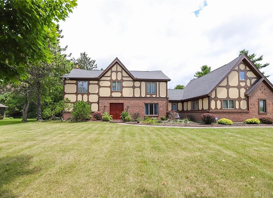 1st image of 1424 Whispering Woods Ln