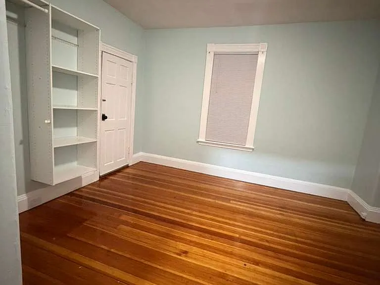 420 Hyde Park Ave — Photo 13