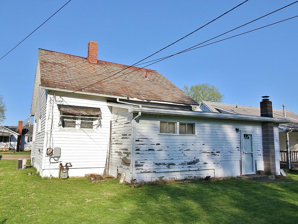 2nd image of 205 Chestnut St