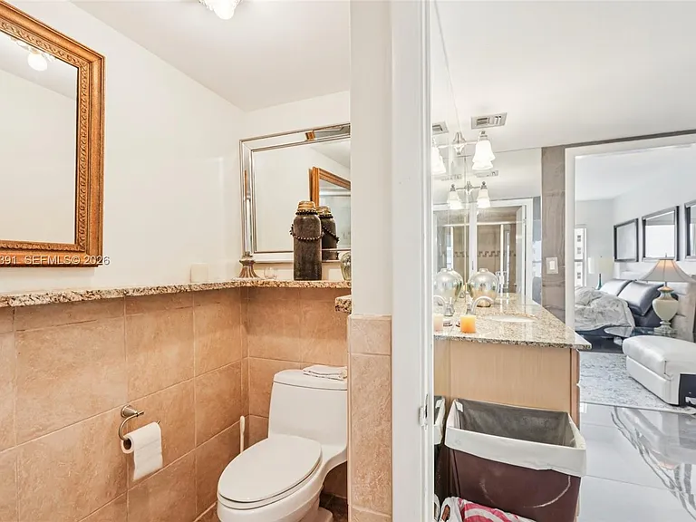 3550 Galt Ocean Dr #501 — Photo 28