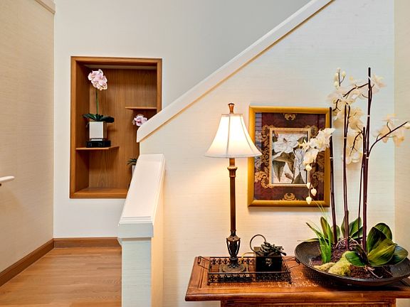 3rd image of 1722 Bellevue Way NE #29-D
