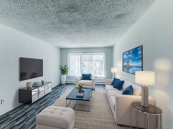 2nd image of 34400 Dequindre Rd #115