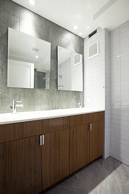 Sold by Luxor Homes & Investment Realty | media 14
