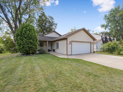 2405 Jackson Blvd, Highland, MI, 48356