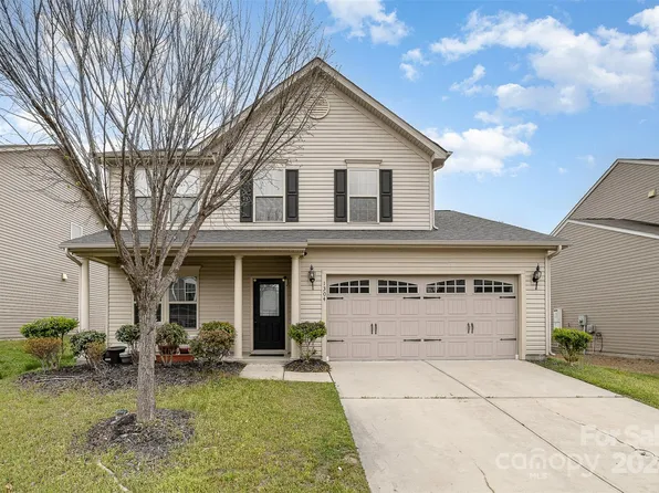 1304 Farm Branch Dr SW, Concord, NC 28027