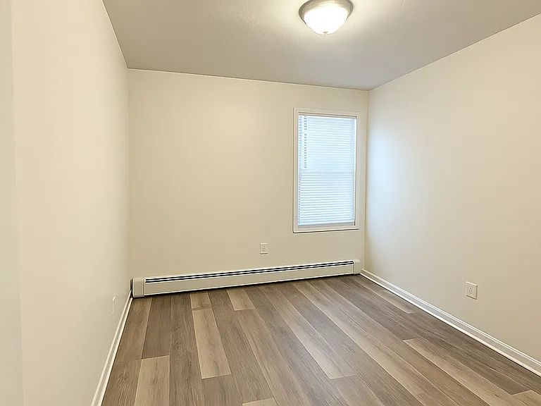 228 1/2 State St #2 — Photo 7