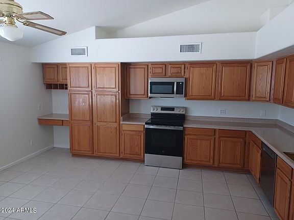5th image of 15240 N BAHIA Boulevard