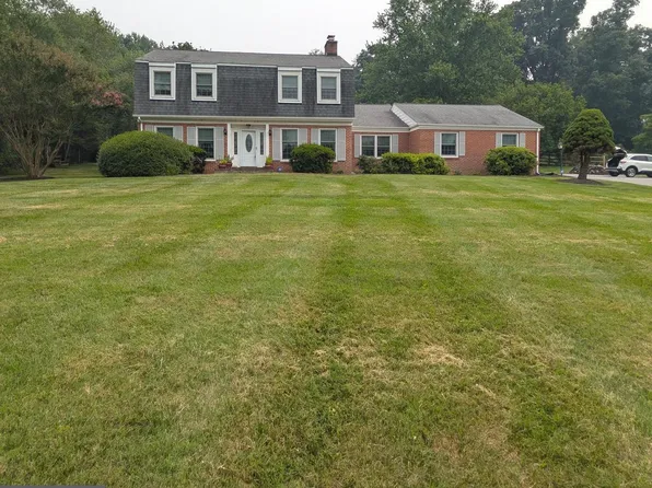 8112 Exodus Dr, Gaithersburg, MD 20882