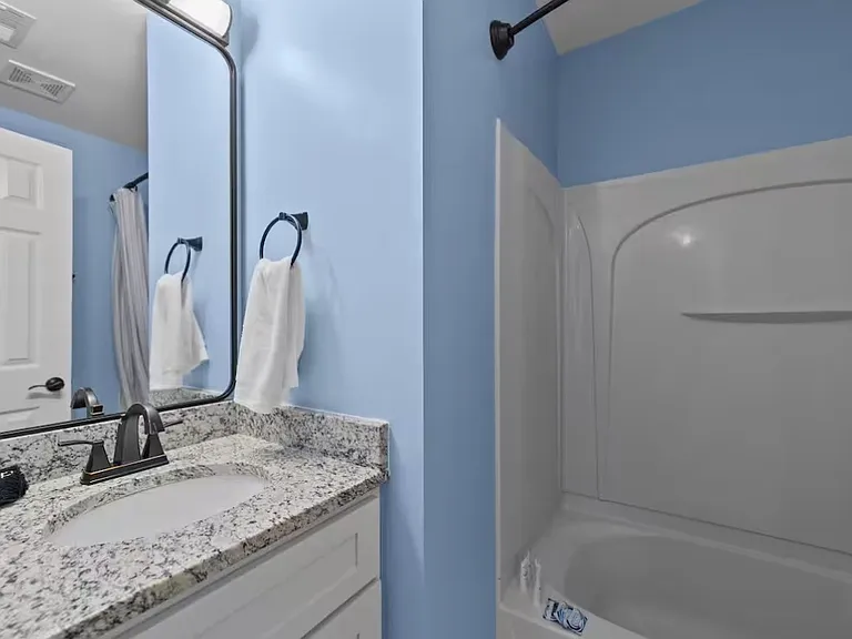 2409 Smugglers Ct — Photo 10